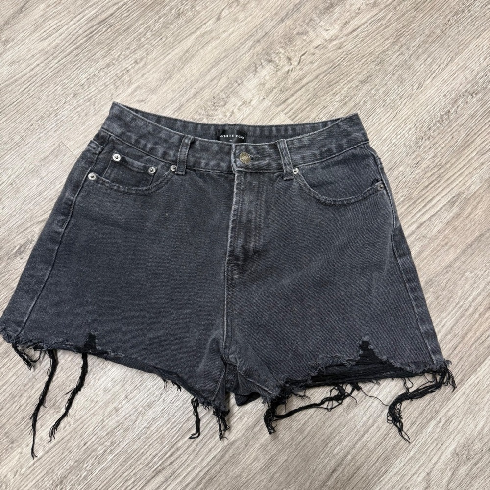 White Fox‎ Black Distressed Denim Shorts High Waisted Raw Hem Womens Size M
